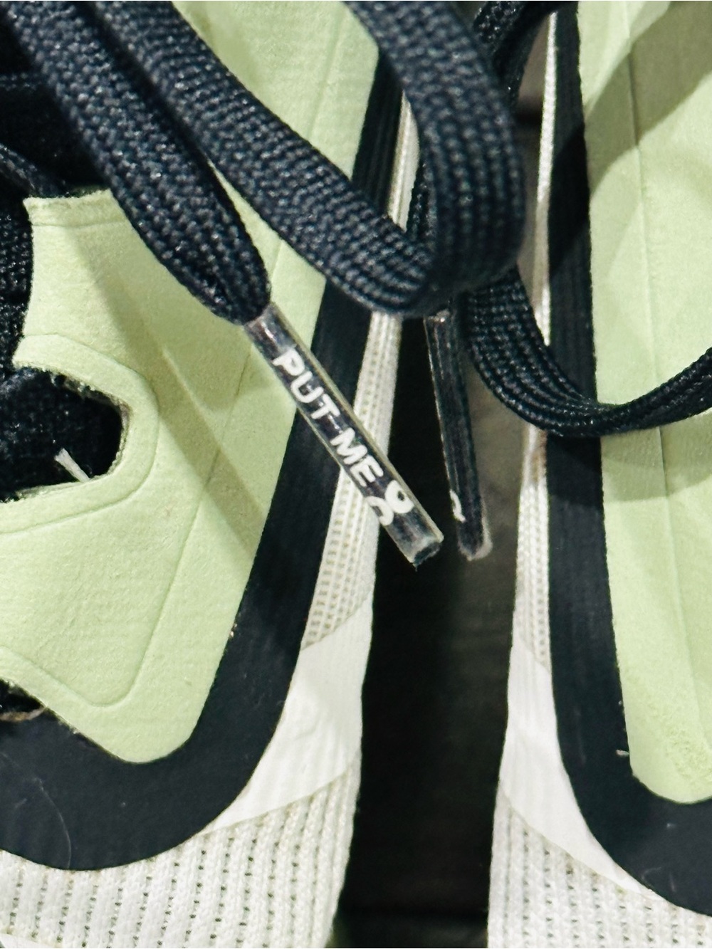 On Cloud Women’s Sz 10 White/Sage/Black On Cloudstratus 2.0 Sneakers - Picture 7 of 8